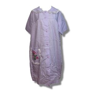 Vintage Embroidered Housecoat
